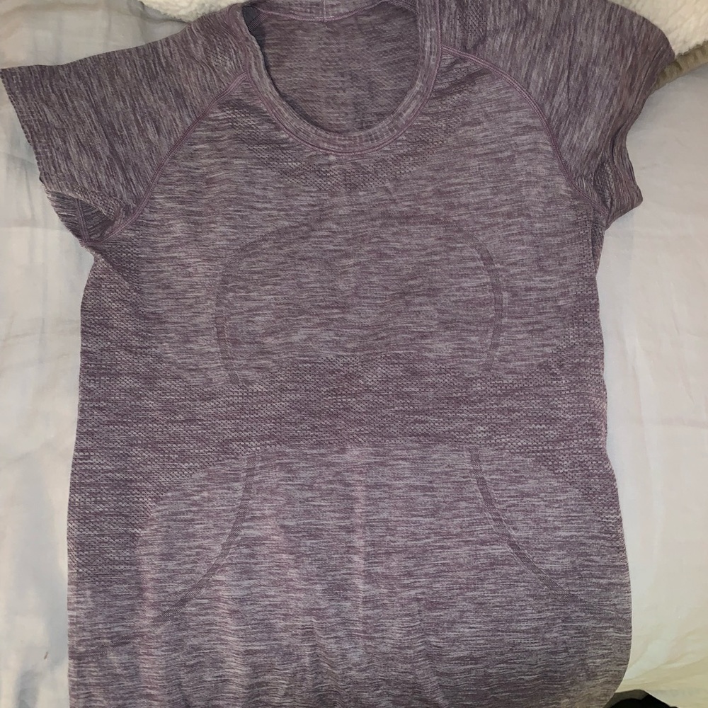 Lululemon swiftly tech short sleeve